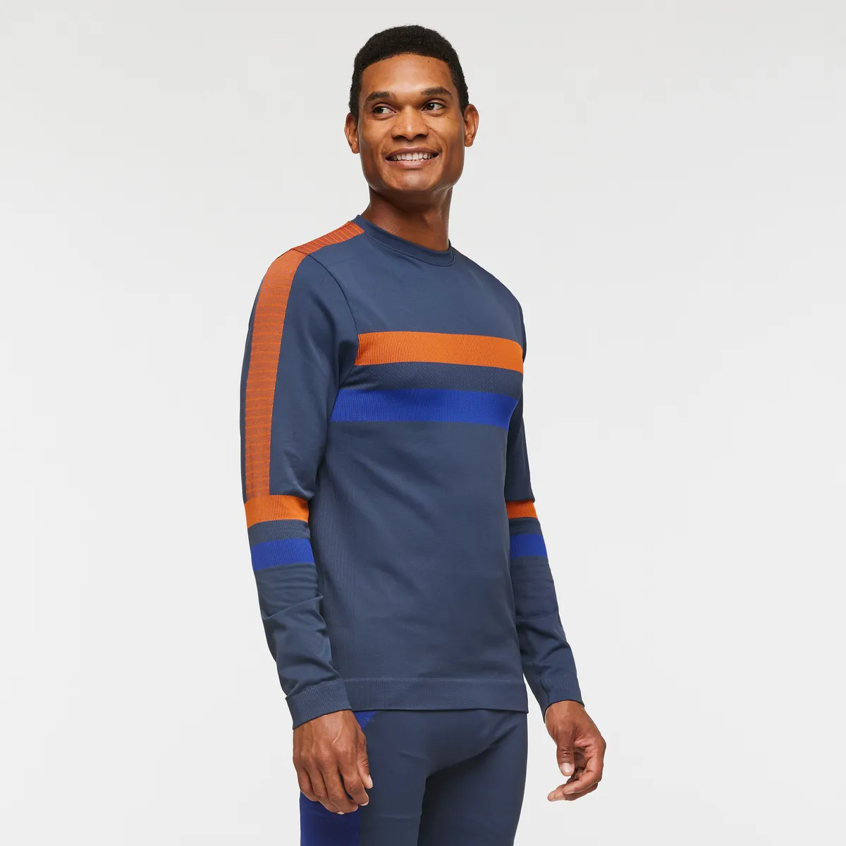 Debajo Seamless Baselayer Crew - Men's