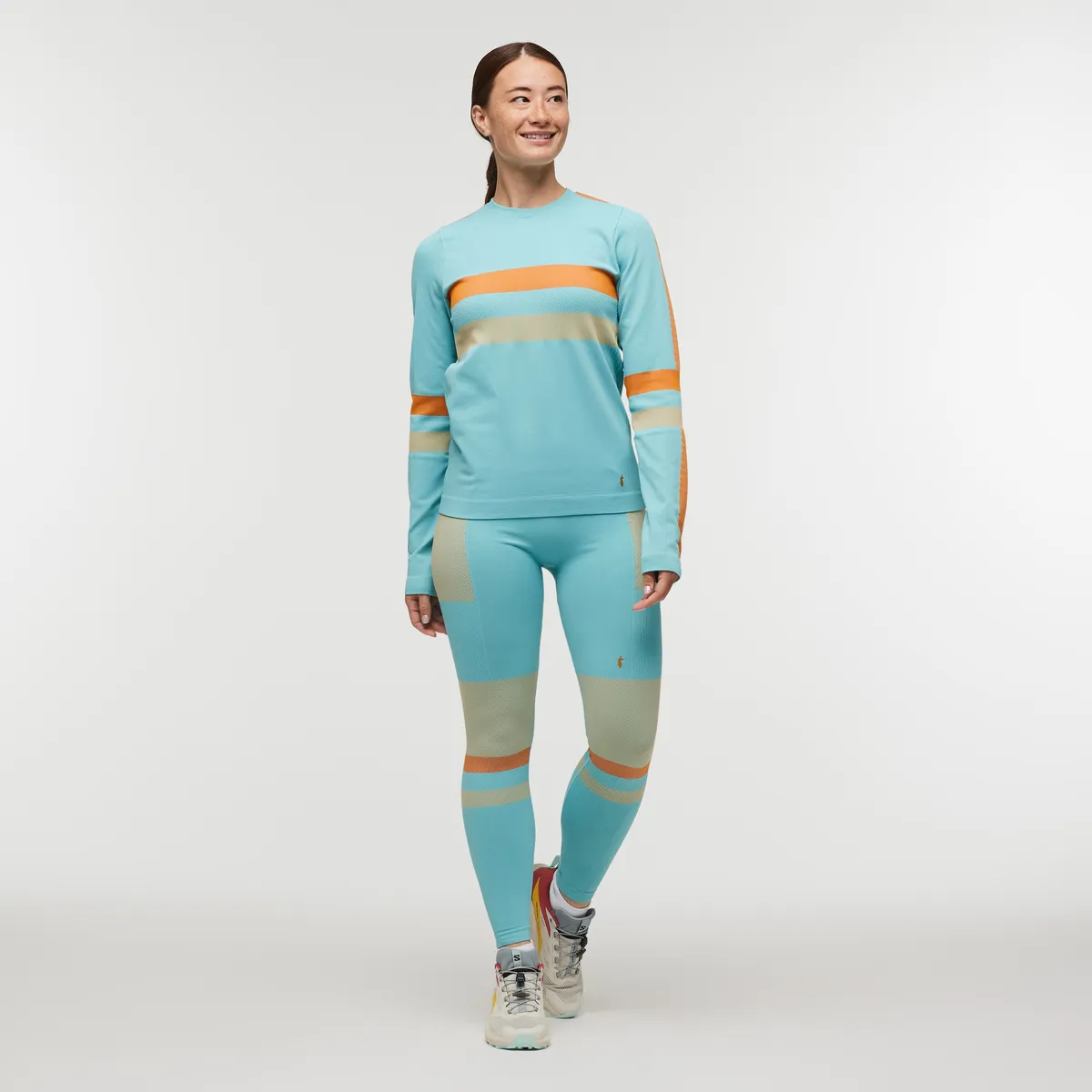 Debajo Seamless Baselayer Crew - Women's