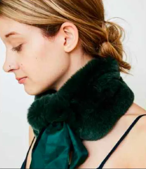 Emerald Fur Collar with Silk Tie