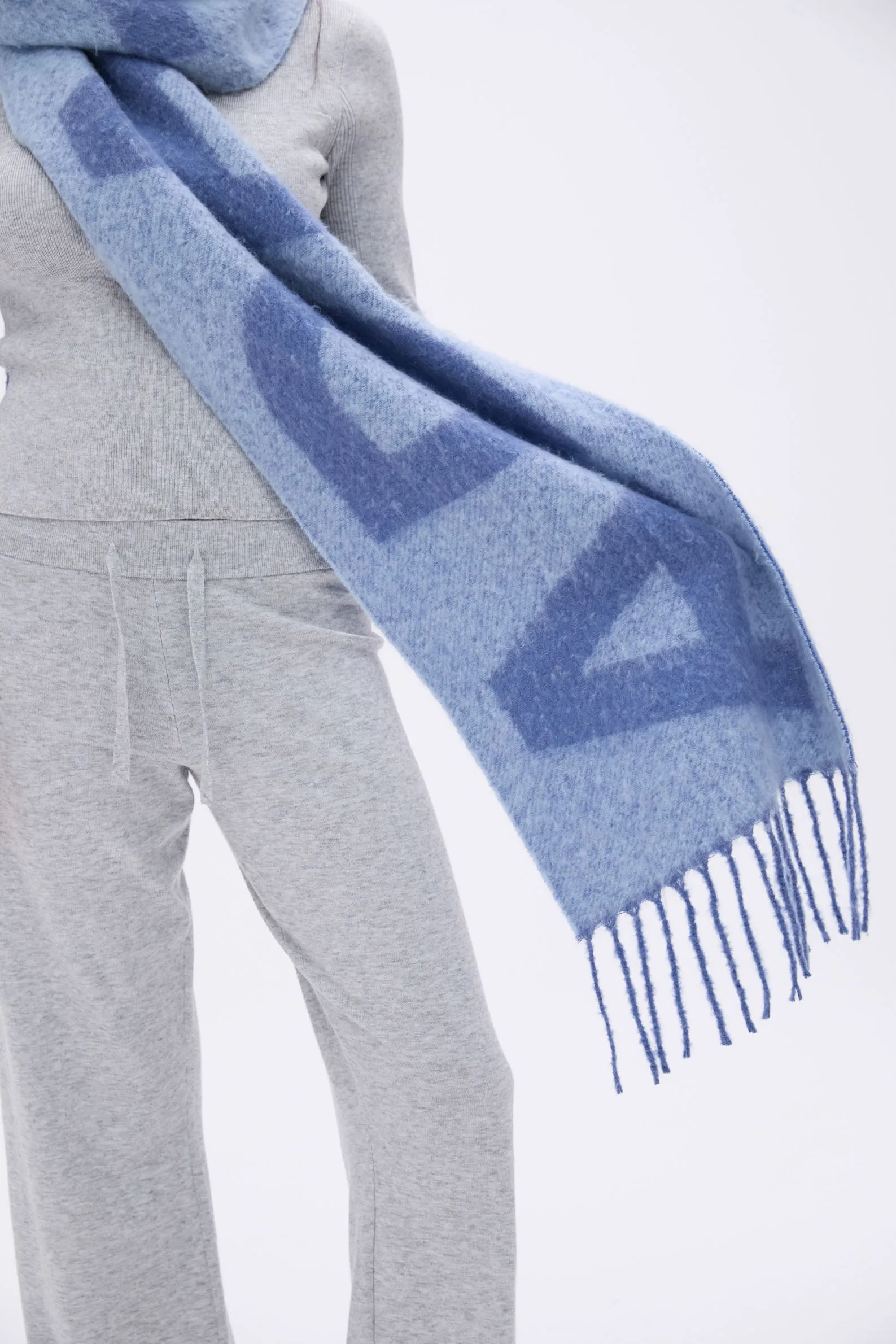 Knit Scarf - Blue