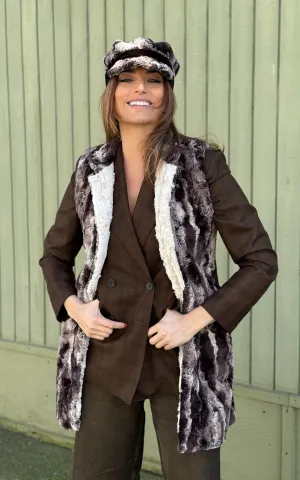 Mandarin Vest, Reversible less pockets - Luxury Faux Fur in Mocha with Cuddly Sand