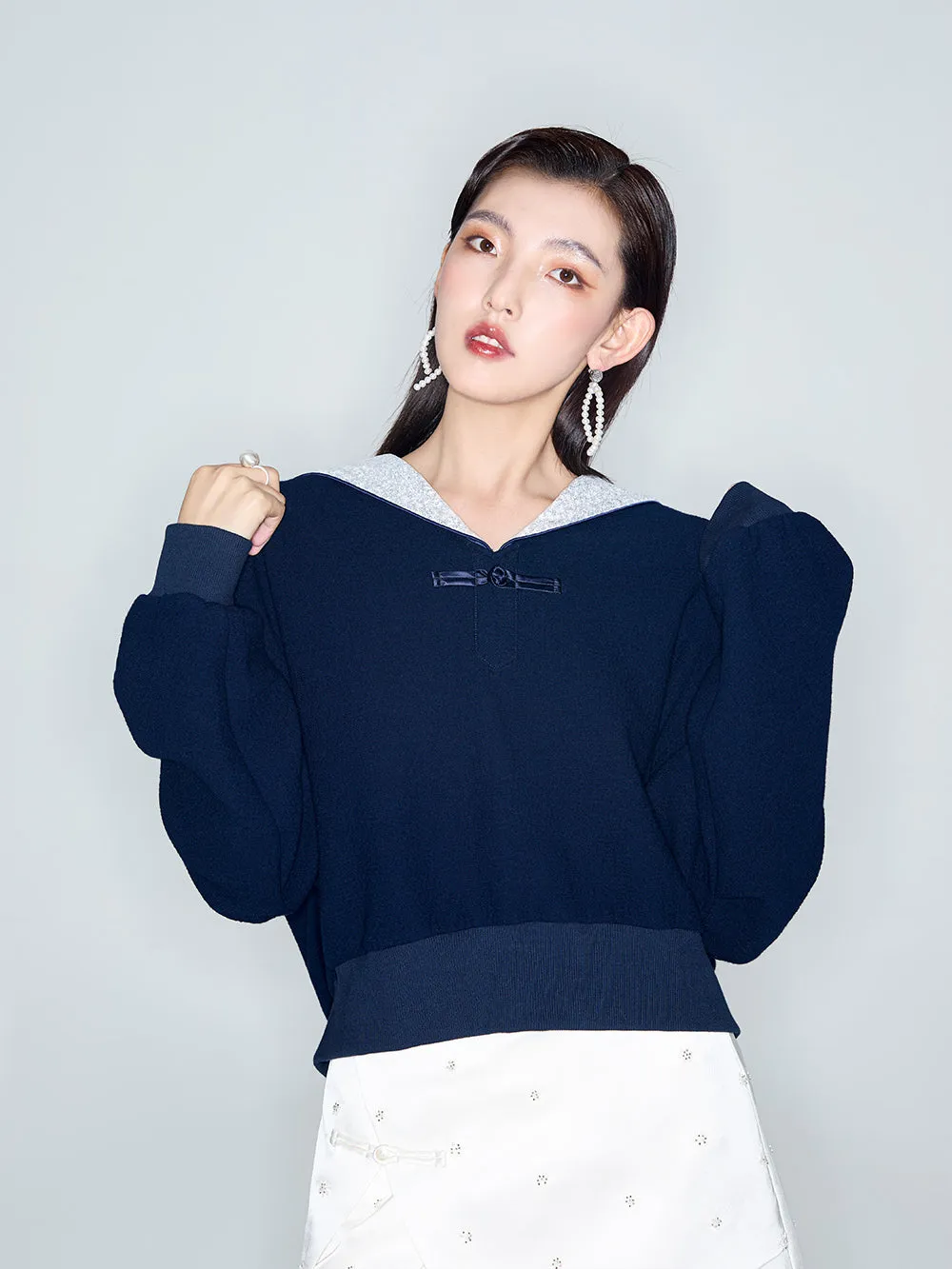 MUKZIN Linglong New Chinese-style Navy Collar Silhouette Sweatshirt