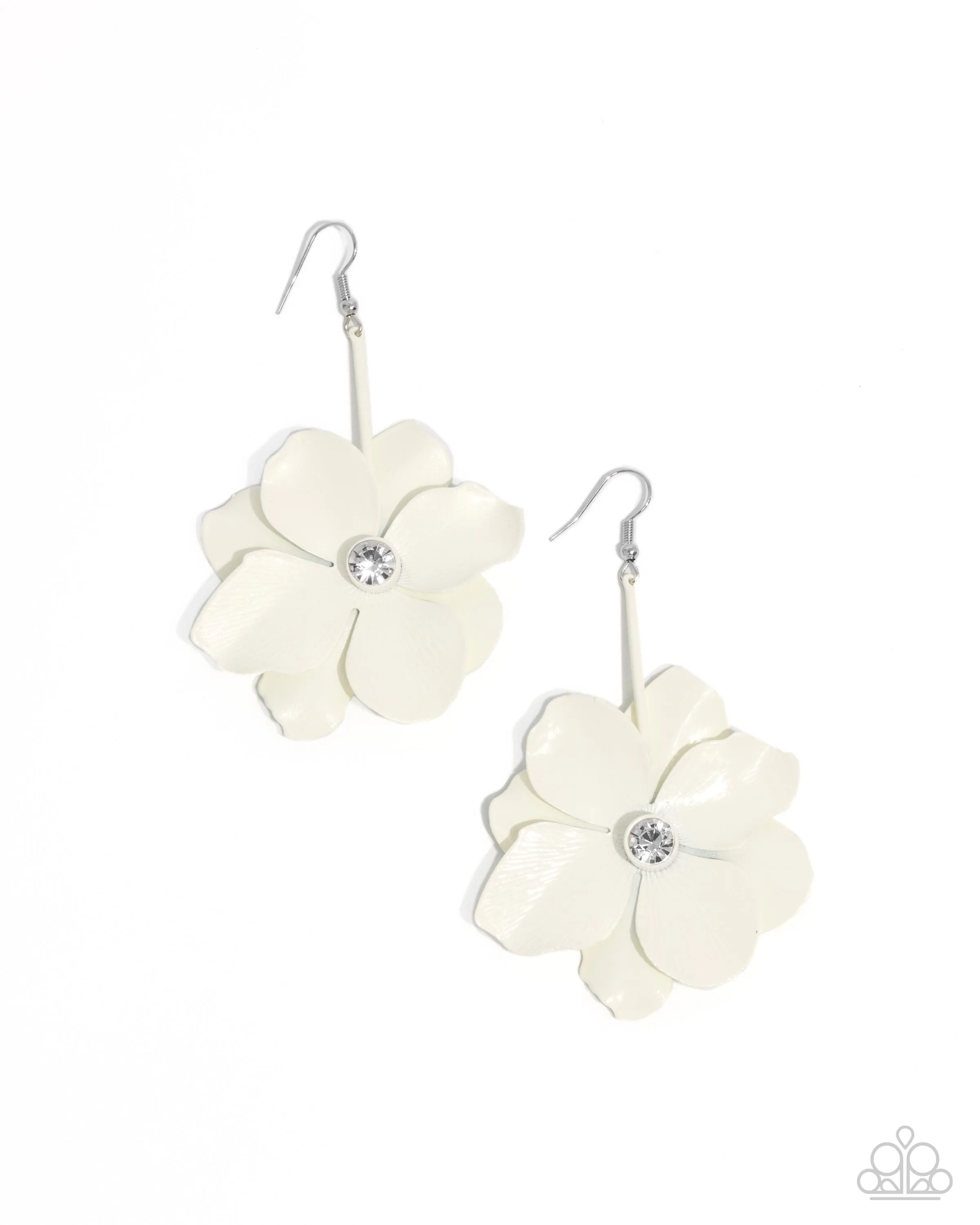 Paparazzi Generous Glisten Earrings White