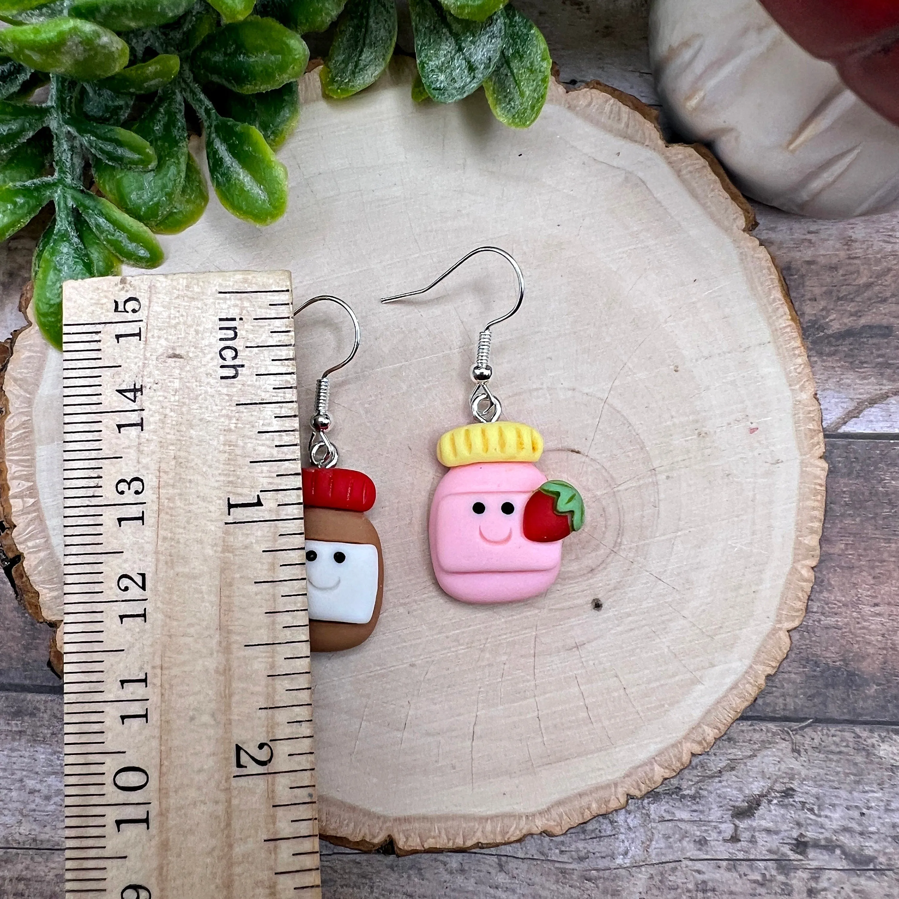 Quirky Fun Cartoon Kawaii Peanut Butter & Jelly Bread Sandwich, Hypoallergenic  Earrings