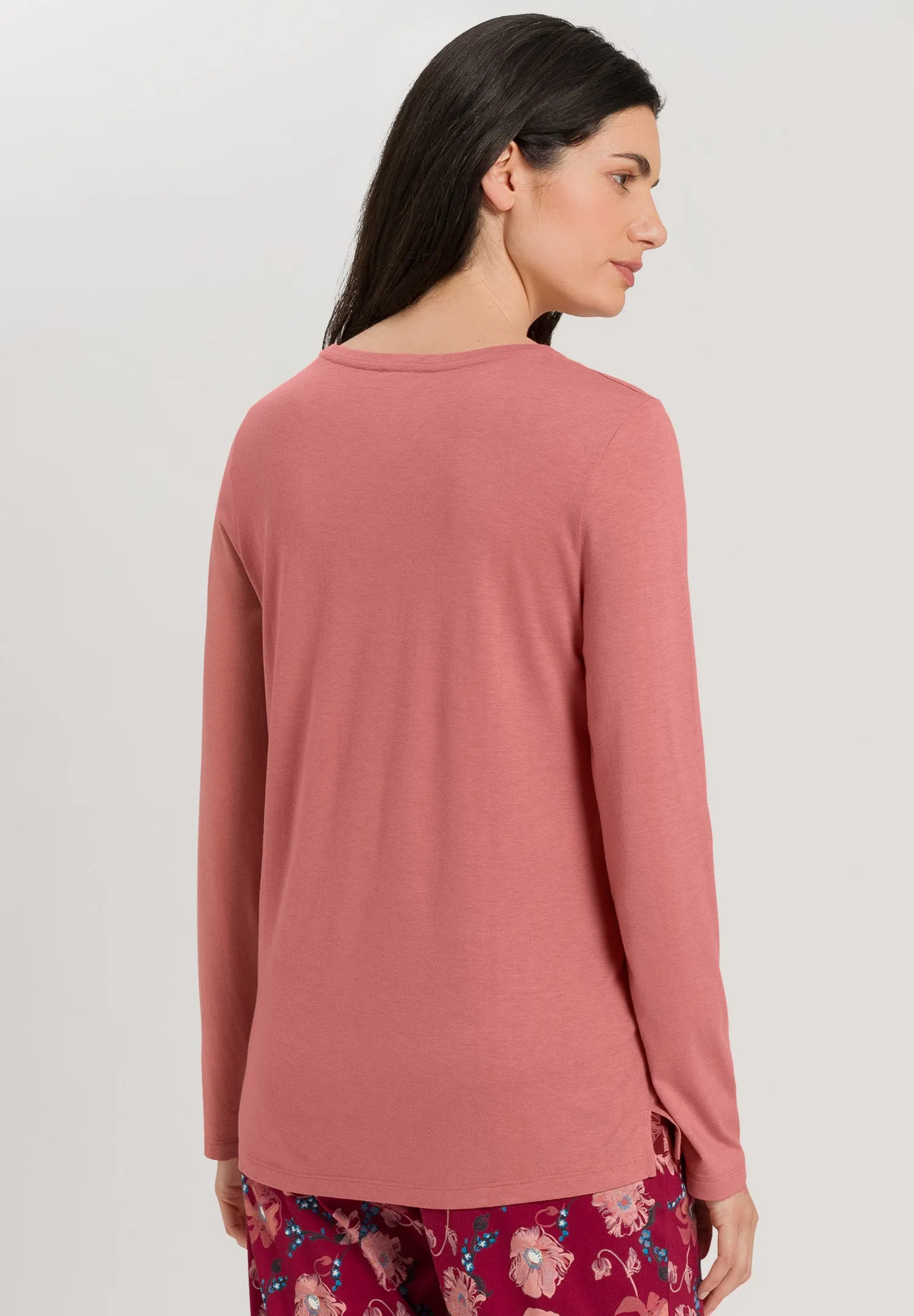 Sleep And Lounge Relaxed Round Neck Top | Sweet Pepper 77844-2408