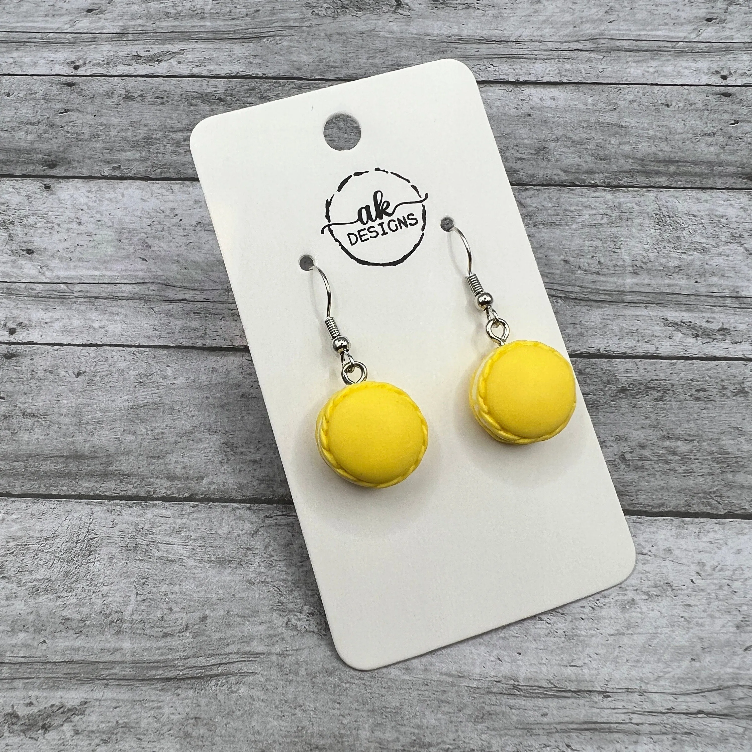 Small Resin Cartoon Kawaii Style Macaron Cookie Earrings - Clearance