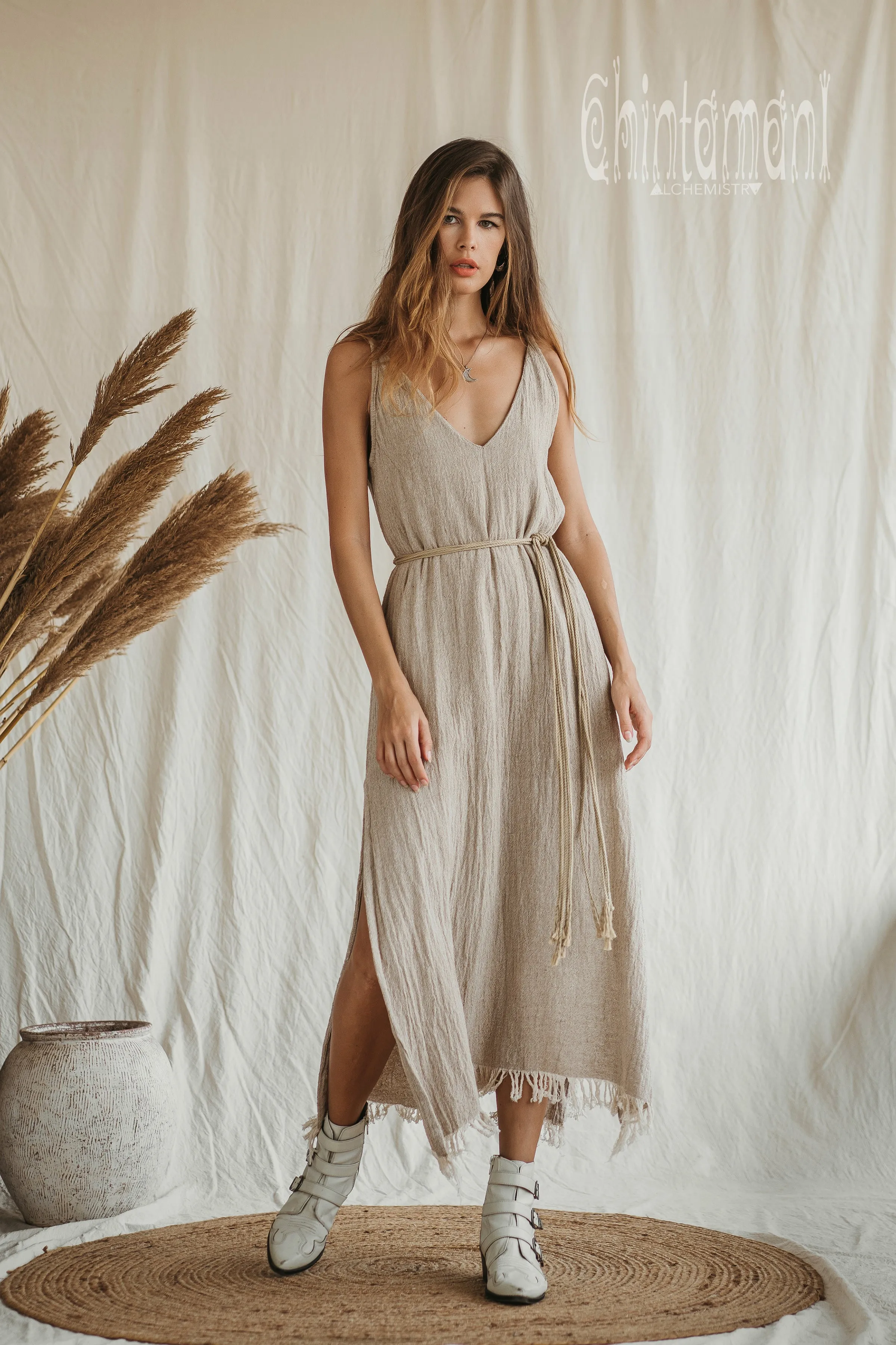 V-neck Maxi Dress / Beige