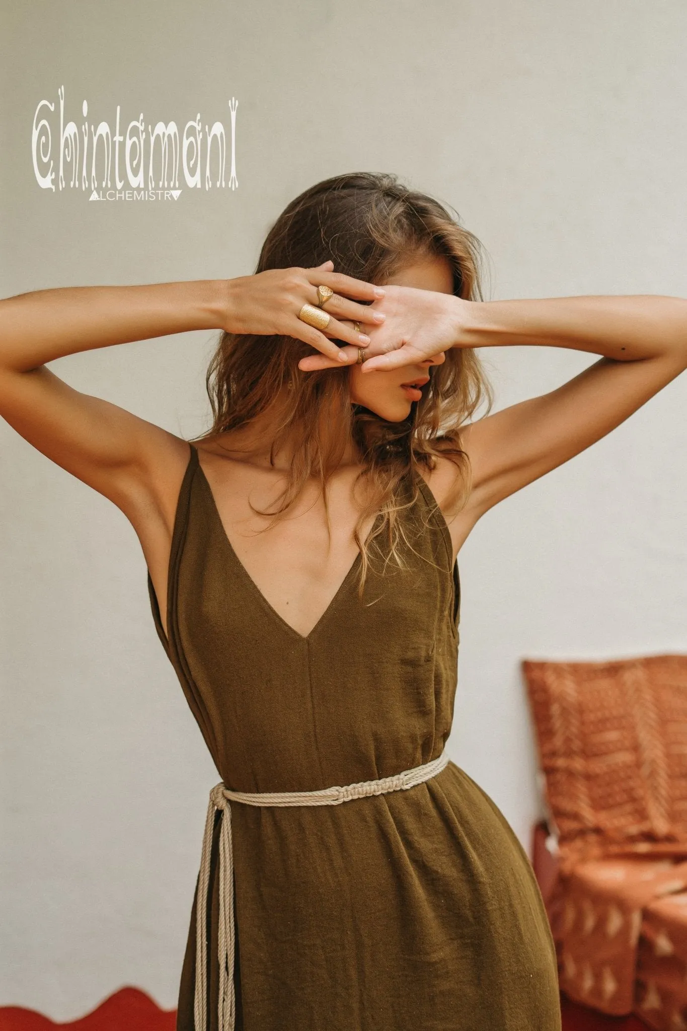 V-neck Maxi Dress / Brown